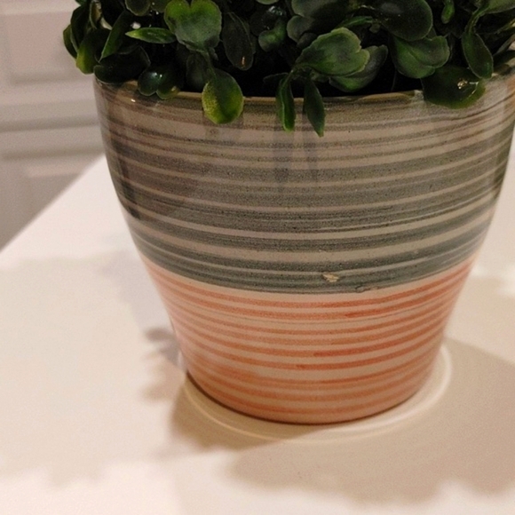 Ceramic Succulent Planters Set of 3 Garden Plants Gray and Peach 4" X 3.5" EUC - Picture 4 of 12